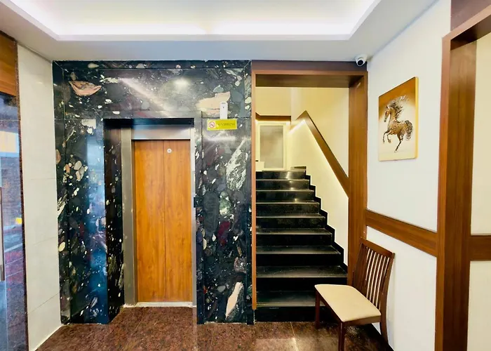 The Park Avenue Hotel - Business Class Hotel Near Central Railway Station Chennai Periyamet